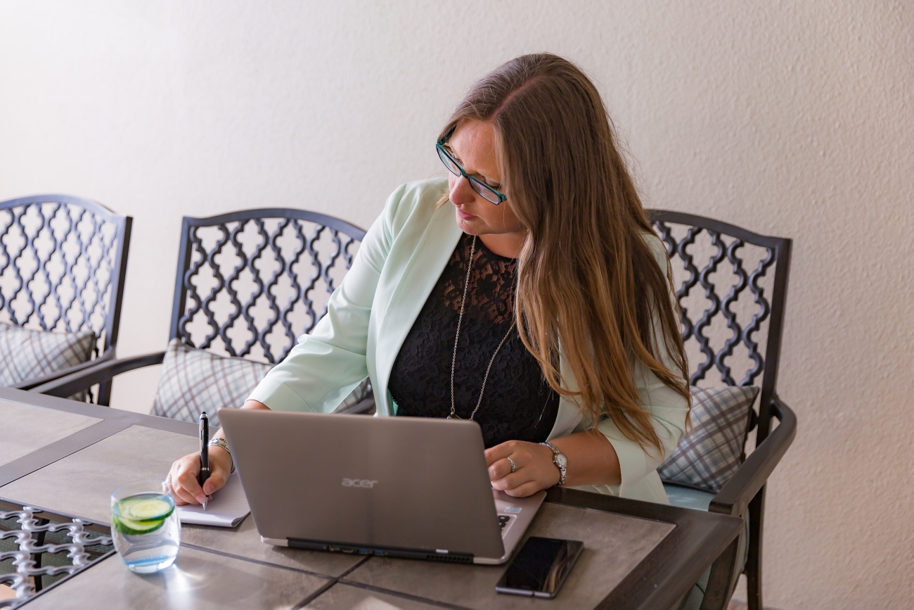 Kirsty Melmed Contact Me